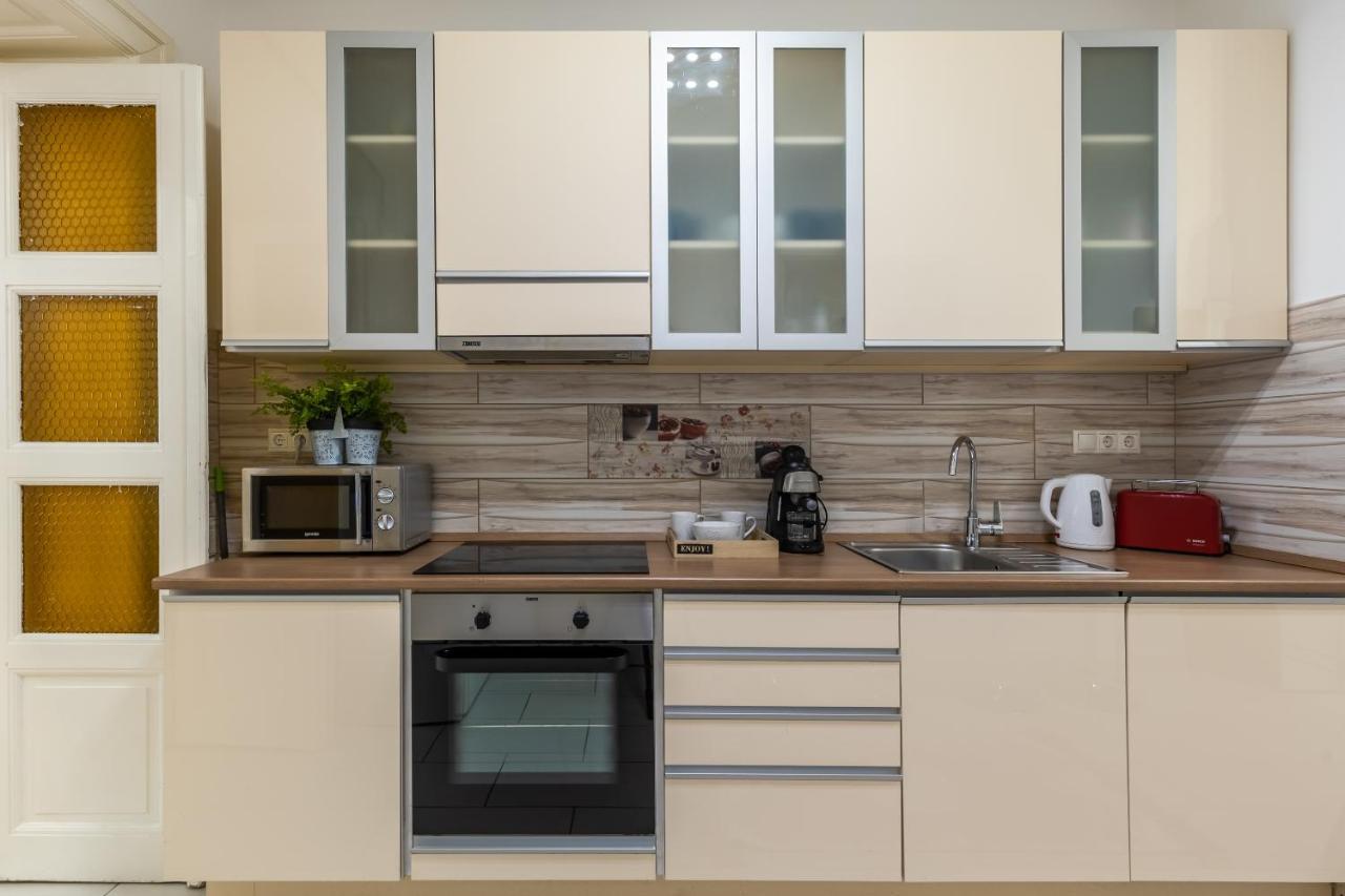 Real Apartments Kertesz Будапеща Екстериор снимка
